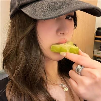 桥头咖啡屋